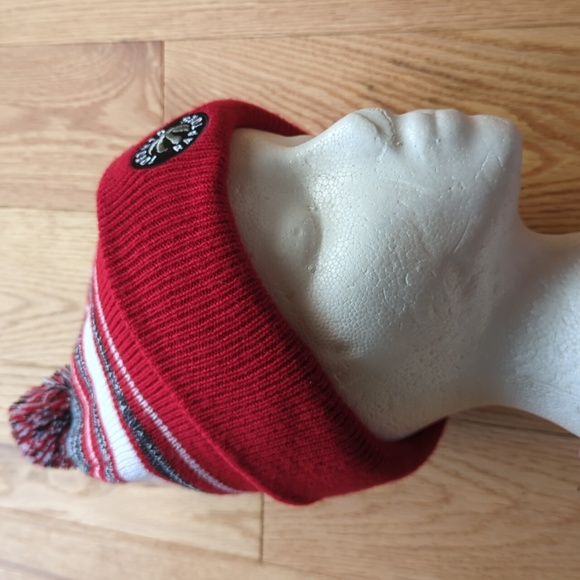 47 Brand. NBA Toronto Raptors. Youth Sized.   Pom Toque. - Picture 5 of 7